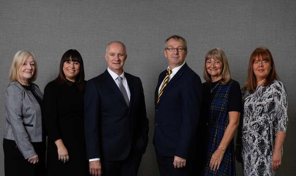 Left to right Moira McHarrie, Katherine Ellis, David Karran, Alex McNee, Anne Couper Woods, Sarah Ingrassia.