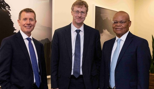 L-R: Iain Hooley, chief executive designate, Investec W&I UK; Paul Stockton, group chief executive, Rathbones Group Plc and Fani Titi, Investec group chief executive 