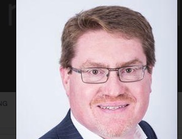 Chartered Financial Planner Darren Cooke launched a petition